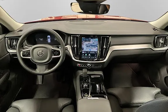 Volvo V60 2025 photo 3