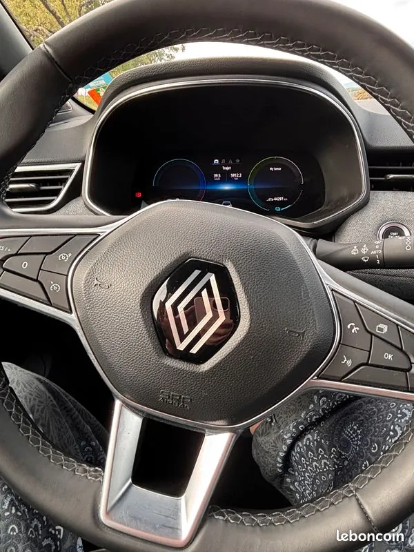 Renault Clio 2023 photo 4
