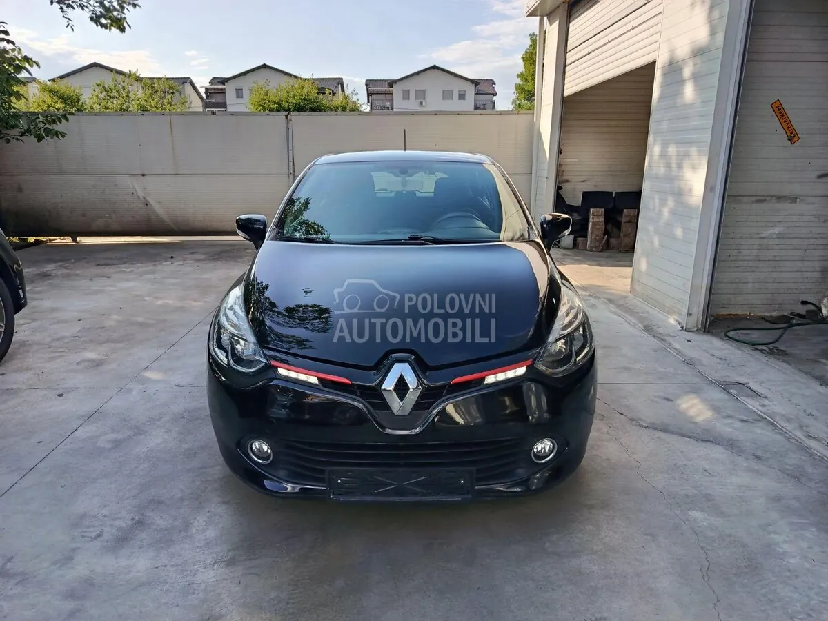 Renault Clio 2013 photo 2