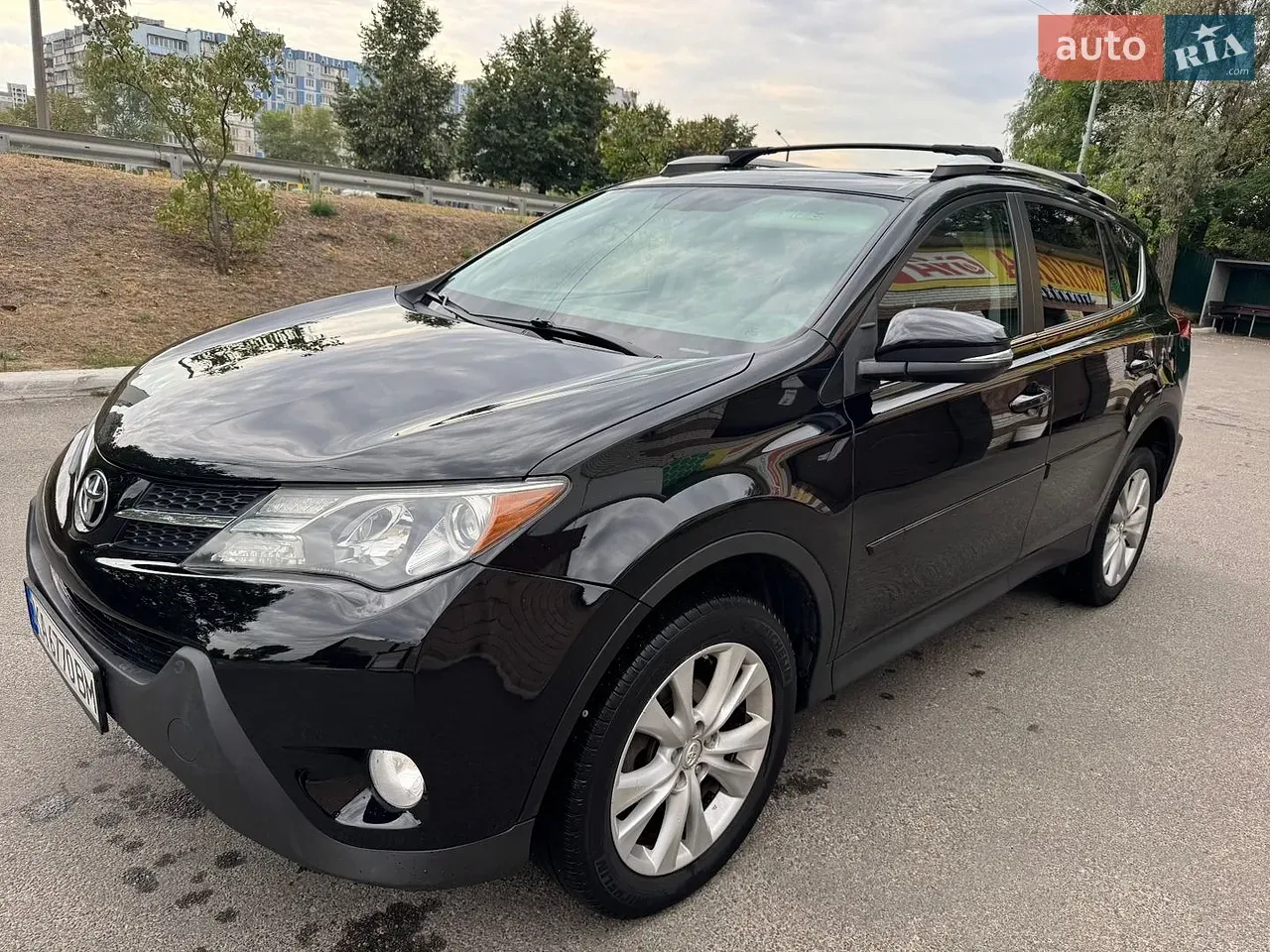 Toyota Rav4 2013 photo 2
