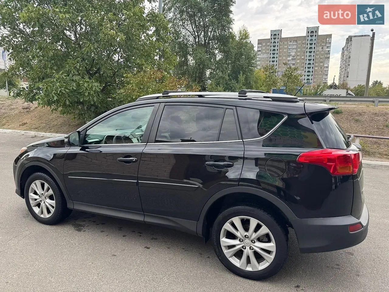 Toyota Rav4 2013 photo 5