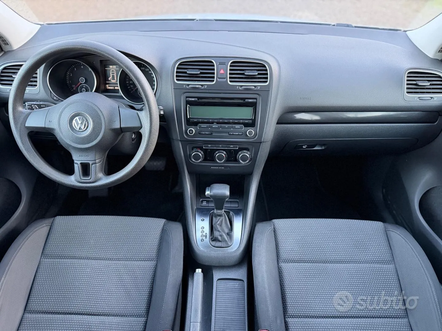 Volkswagen Golf 2009 photo 5