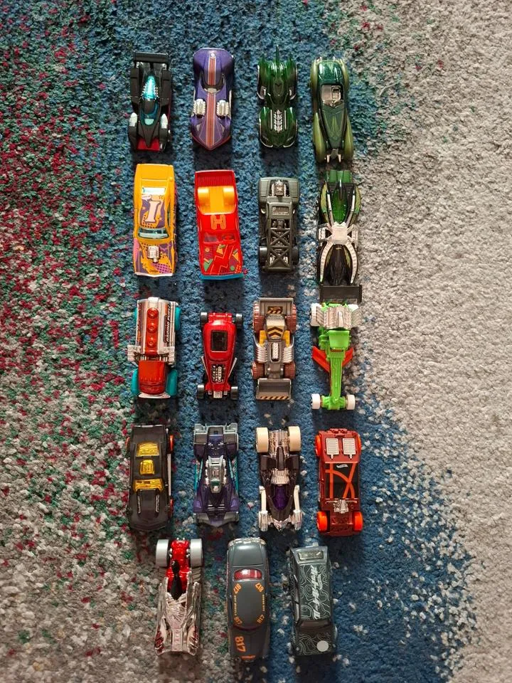 Hot Wheels Autos