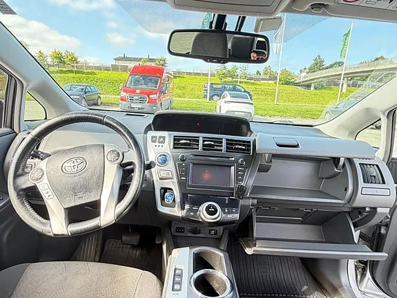 Toyota Prius 2013 photo 3