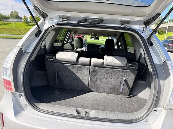 Toyota Prius 2013 photo 4