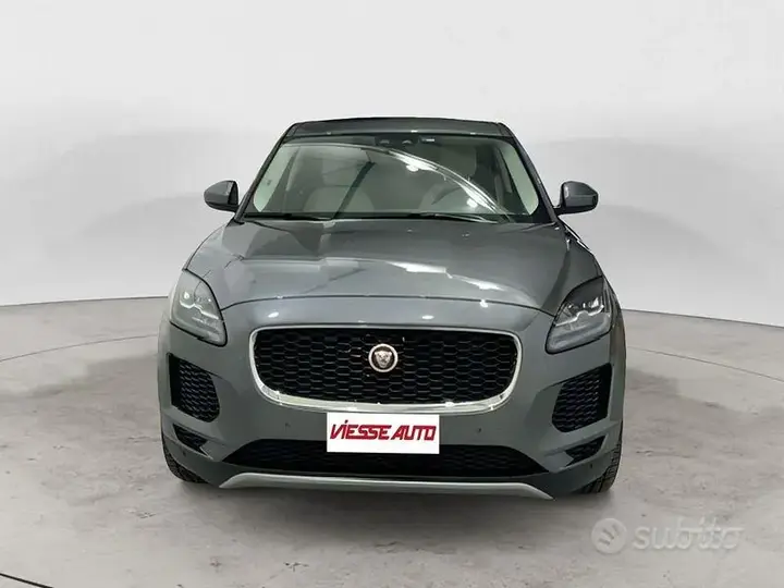 Jaguar E-Pace 2020 photo 2
