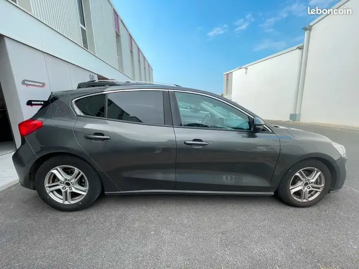 Ford Focus 2019 photo 5