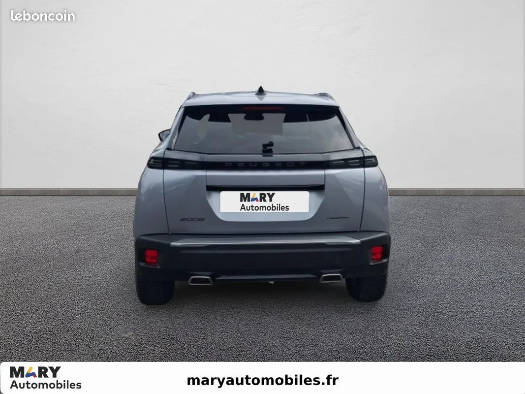 Peugeot 2008 2025 photo 3