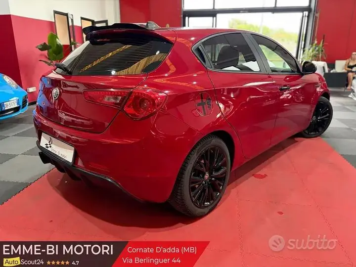 Alfa Romeo Giulietta 2017 photo 2