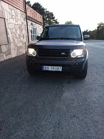 Land Rover Discovery 4 2010 photo 4