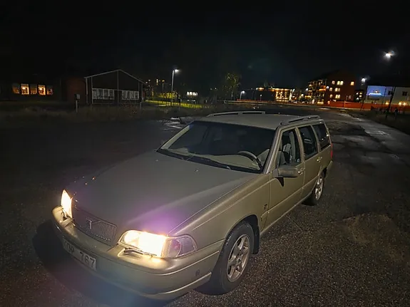 Volvo V70
