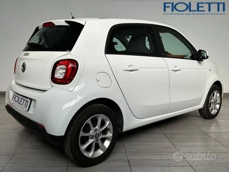 Smart Forfour 2014 photo 2