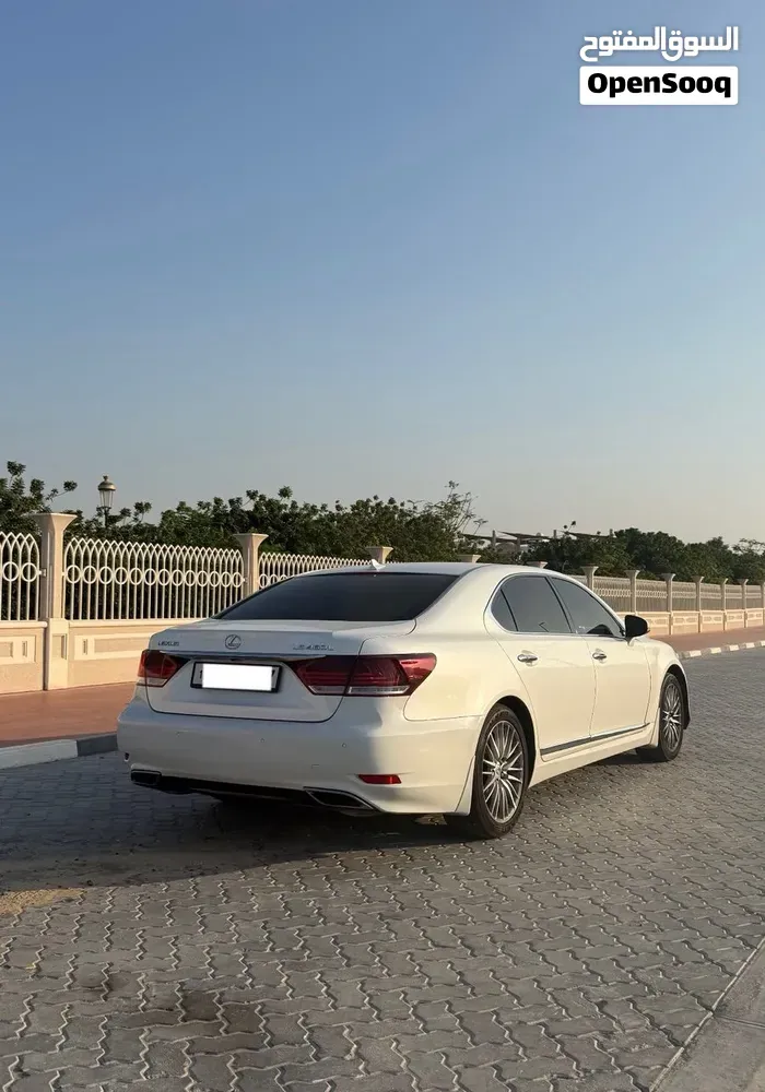 Lexus Ls 460 2013 photo 2