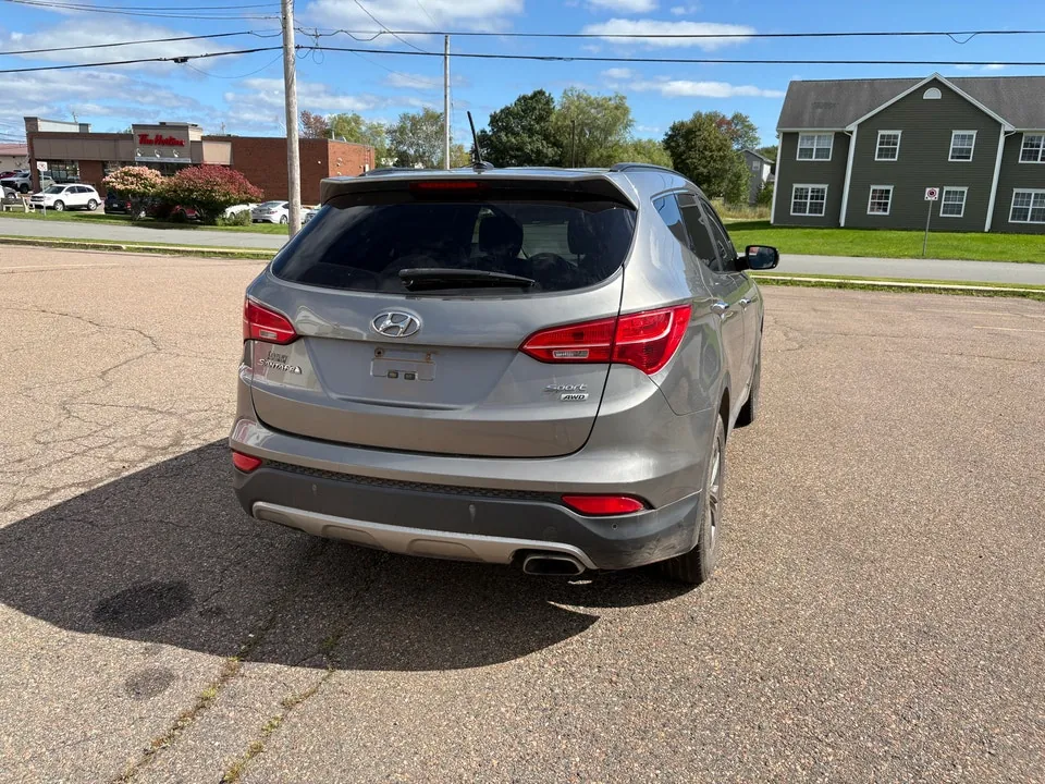 Hyundai Santa Fe 2013 photo 5
