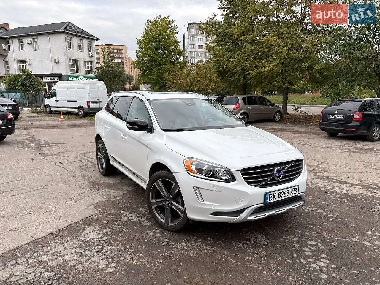 Volvo Xc60 2017 photo 2