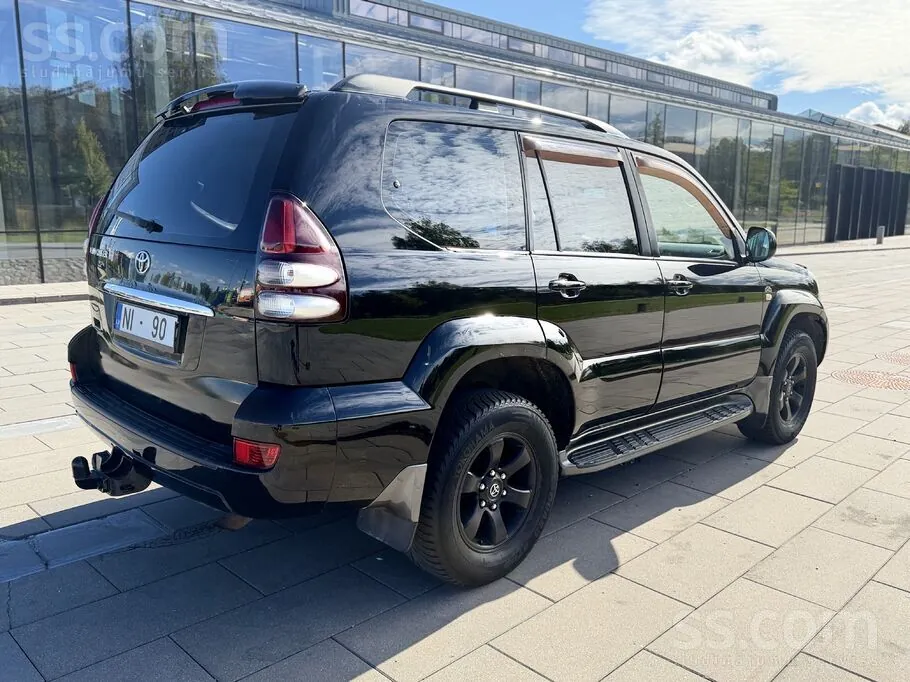Toyota Land Cruiser Prado 2006 photo 4