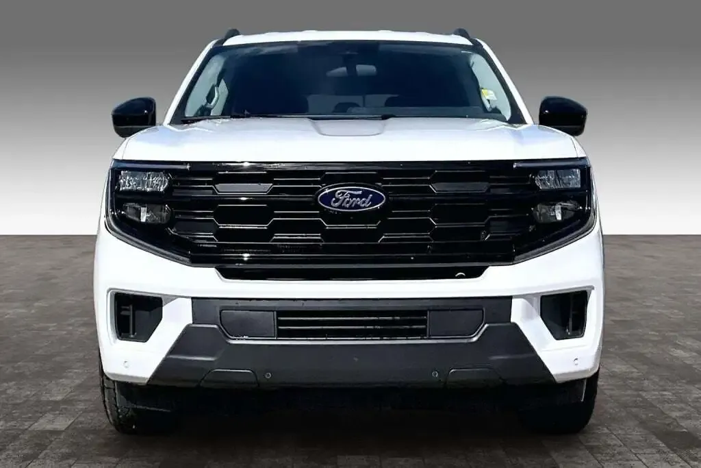 Ford Expedition Max 2025 photo 3