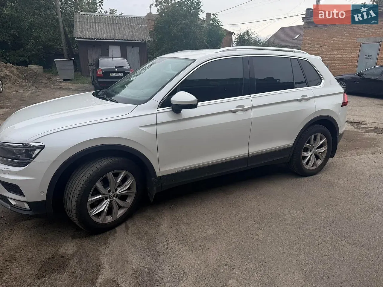 Volkswagen Tiguan 2017 photo 2