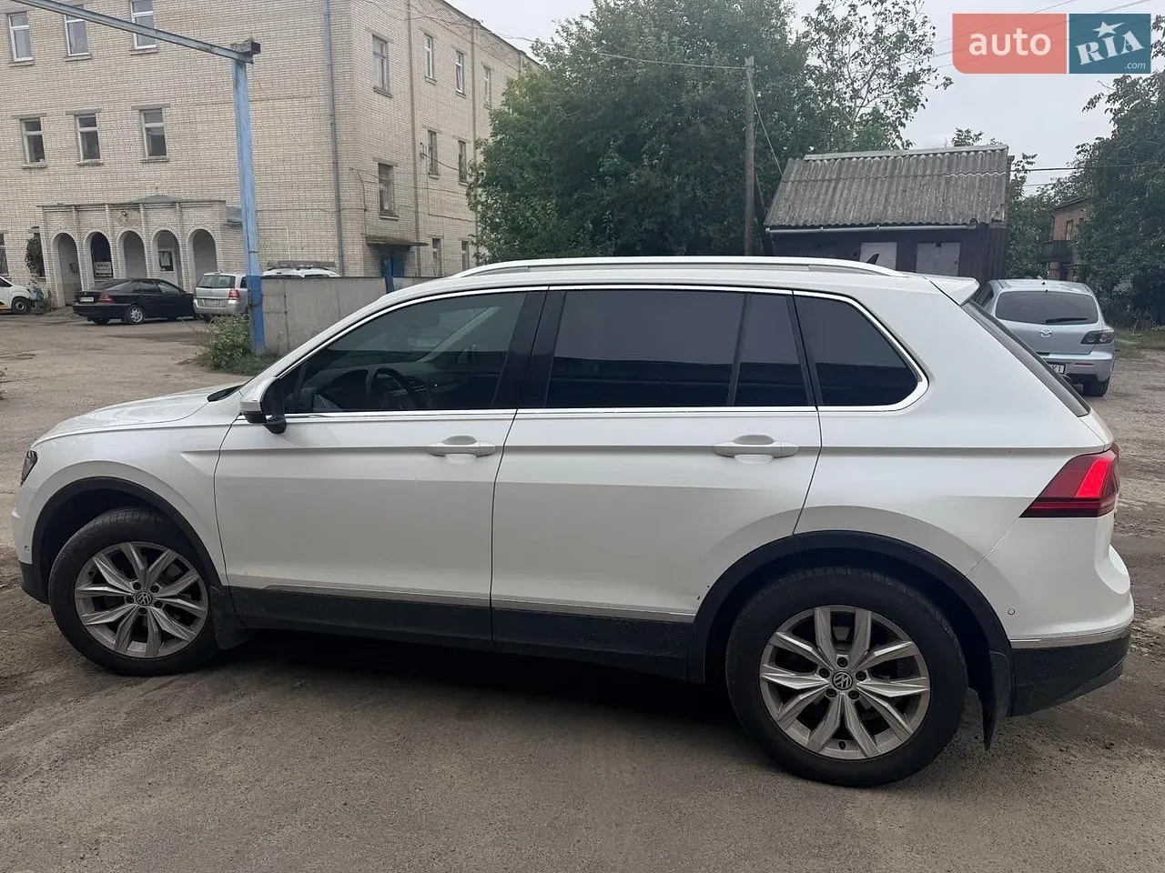 Volkswagen Tiguan 2017 photo 3