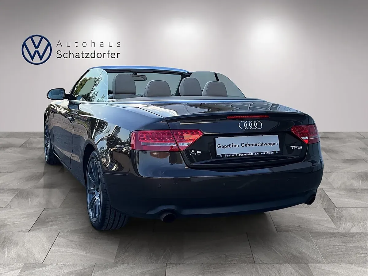 Audi A5 2011 photo 3