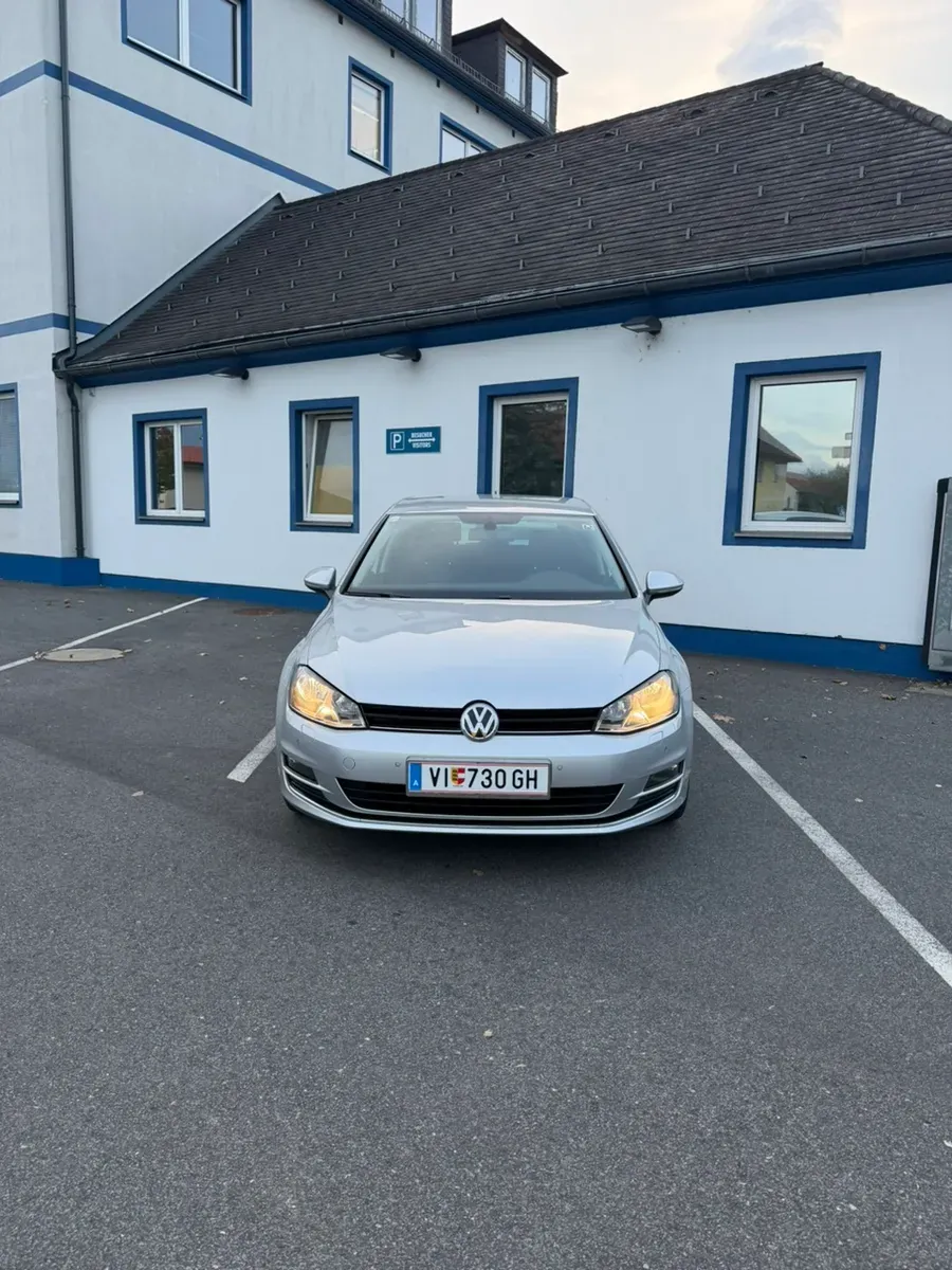 Volkswagen Golf 2015 photo 2
