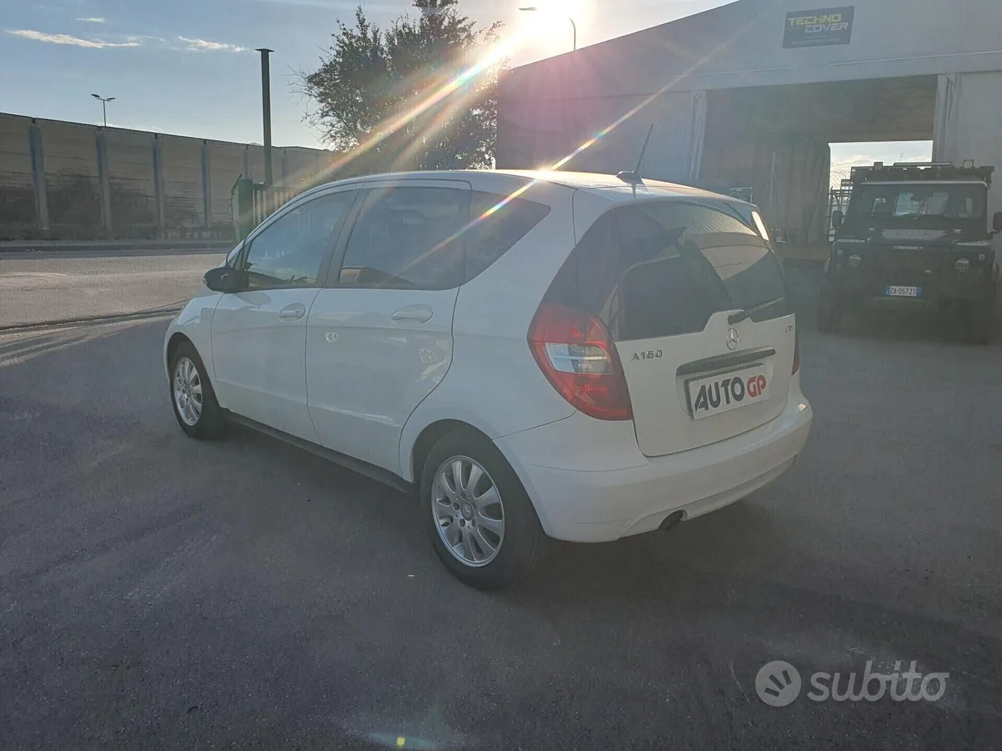Mercedes-Benz A 2011 photo 4