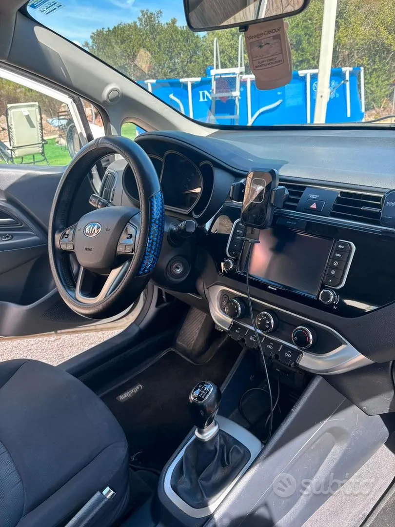 Kia Rio 2017 photo 4