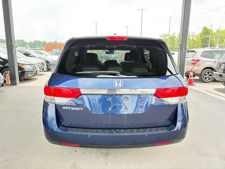 Honda Odyssey 2015 photo 5