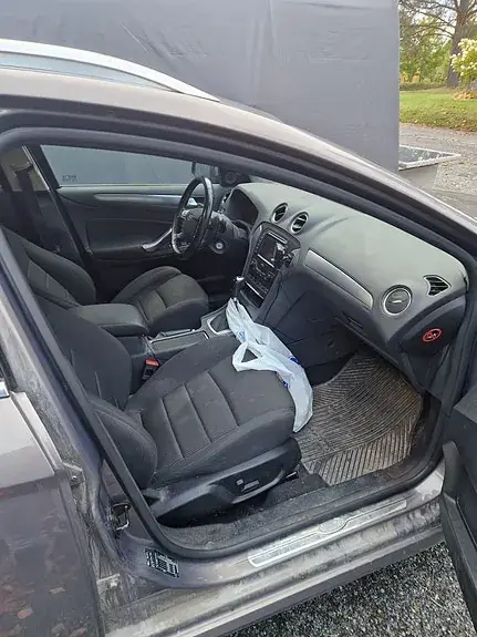 Ford Mondeo 2012 photo 2
