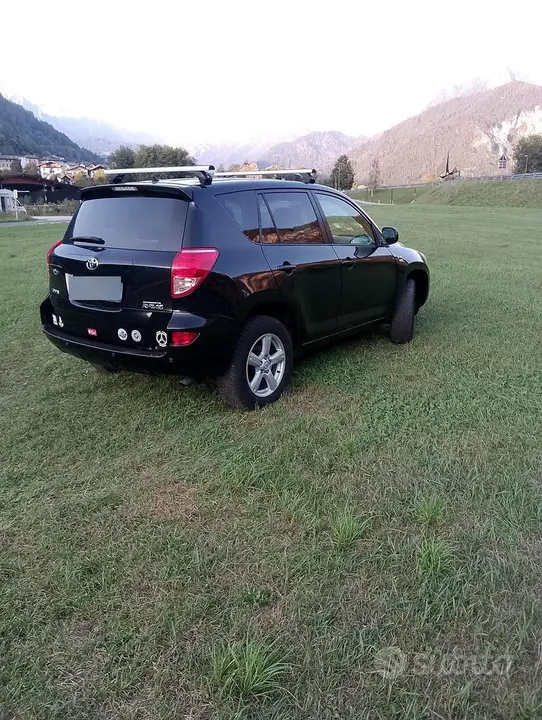 Toyota Rav4 2008 photo 4