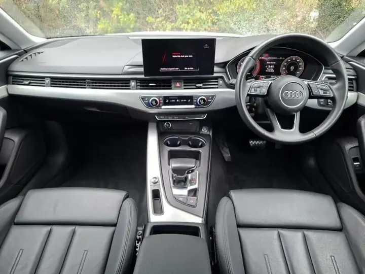 Audi A5 2023 photo 3