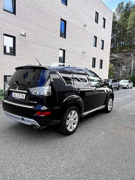 Mitsubishi Outlander 2010 photo 5