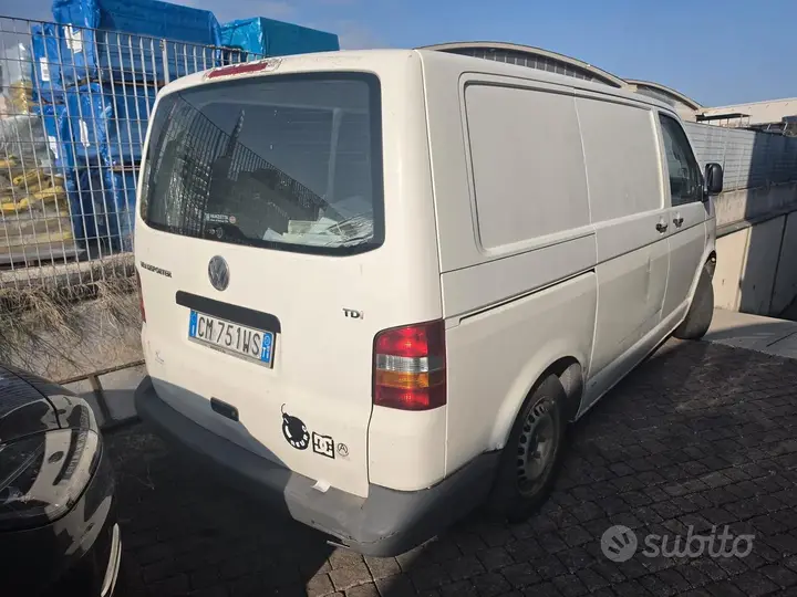 Volkswagen Transporter 2004 photo 3