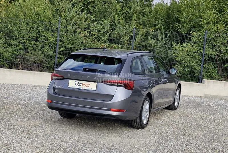 Skoda Octavia 2022 photo 3