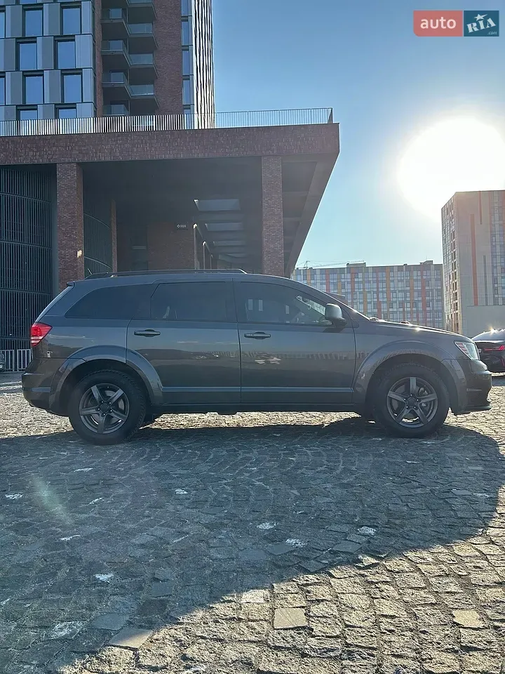 Dodge Journey 2017 photo 2