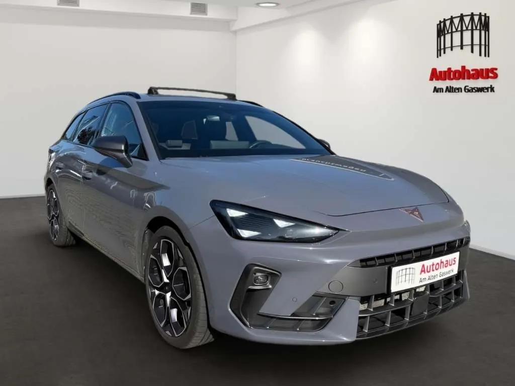 Cupra Leon 2024 photo 2