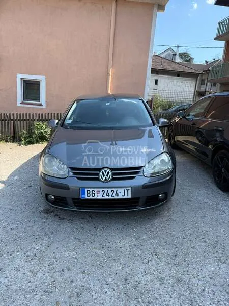 Volkswagen Golf 5 2004 photo 2