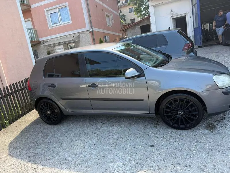 Volkswagen Golf 5 2004 photo 4