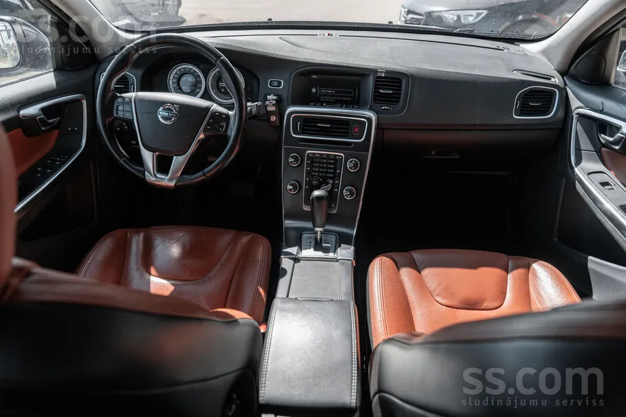 Volvo S60 2012 photo 5