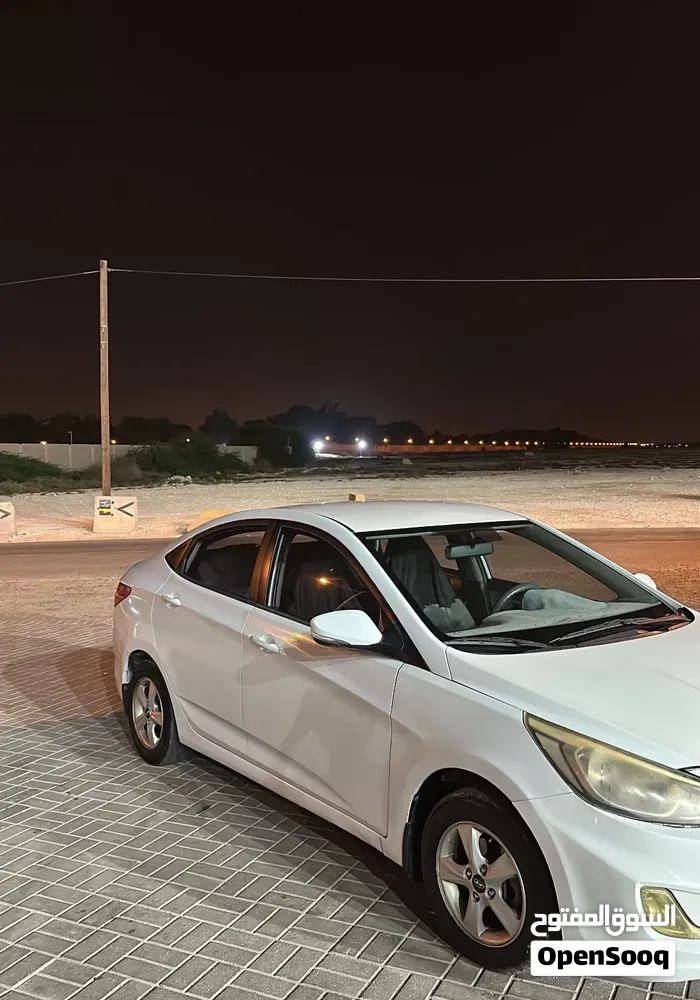 Hyundai Accent 2016 photo 4