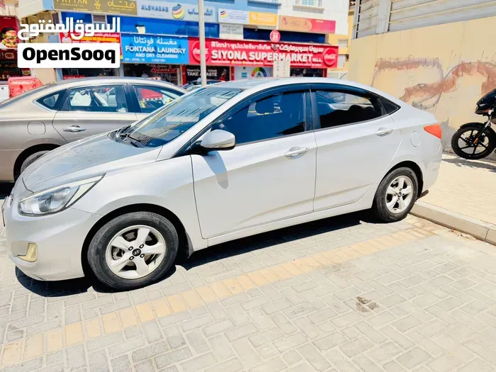 Hyundai Accent 2016 photo 5