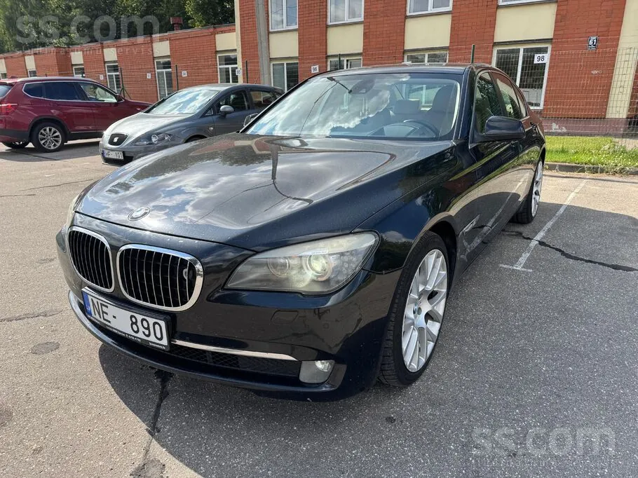 BMW 730 2009 photo 3