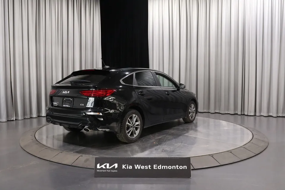 Kia Forte5 2024 photo 5