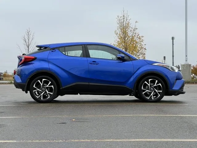 Toyota C-Hr 2018 photo 4