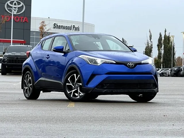 Toyota C-Hr 2018 photo 2