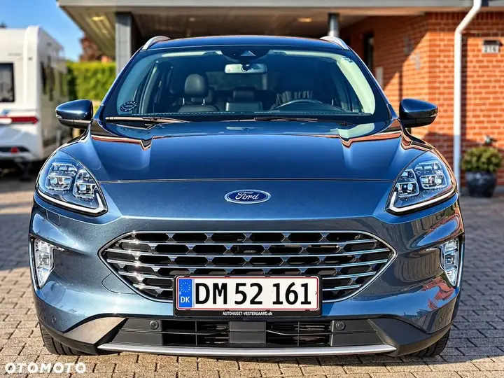 Ford Kuga 2022 photo 2