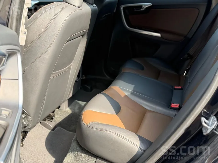 Volvo Xc60 2015 photo 4