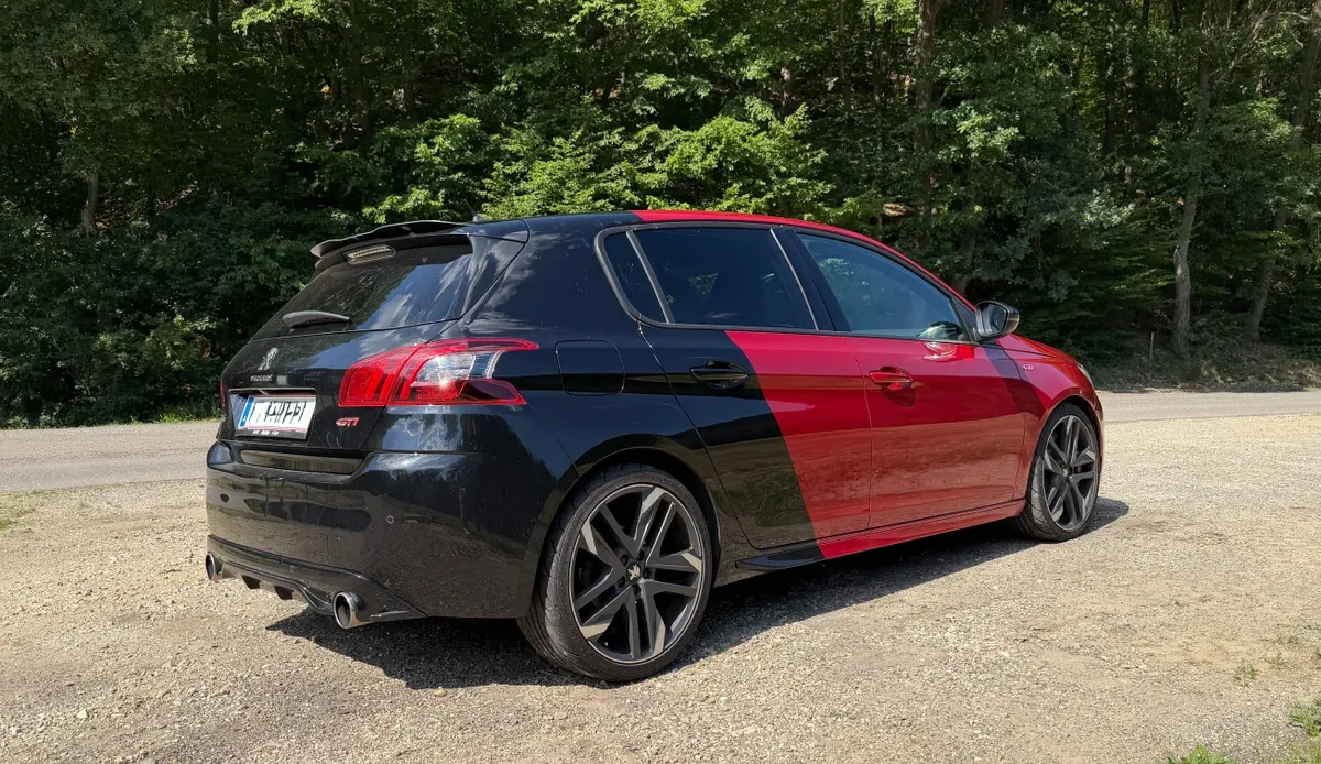 Peugeot 308 2018 photo 3