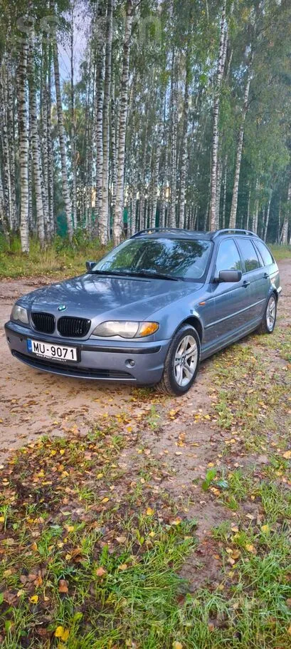 BMW 320 2004 photo 2