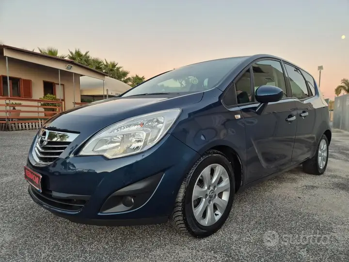 Opel Meriva 2012 photo 2